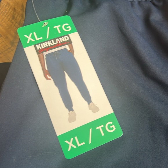 Kirkland Signature Men’s Active Jogger | XL & XXL available - Picture 7 of 10